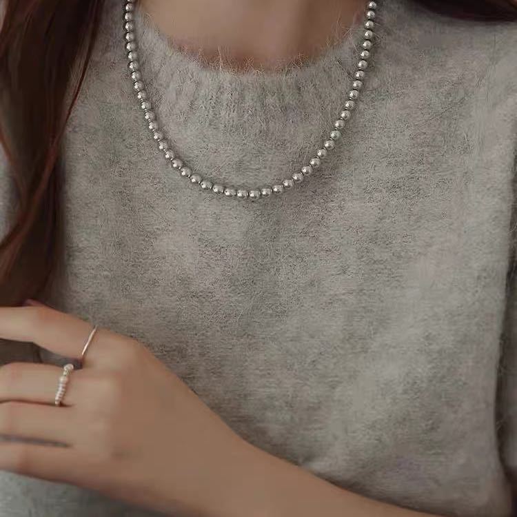 Yunyi Shijia's high-end grey beaded necklaces are available in wholesale in various thicknesses. Large quantities are in stock and can be worn single or stacked. Factory direct sales details Picture