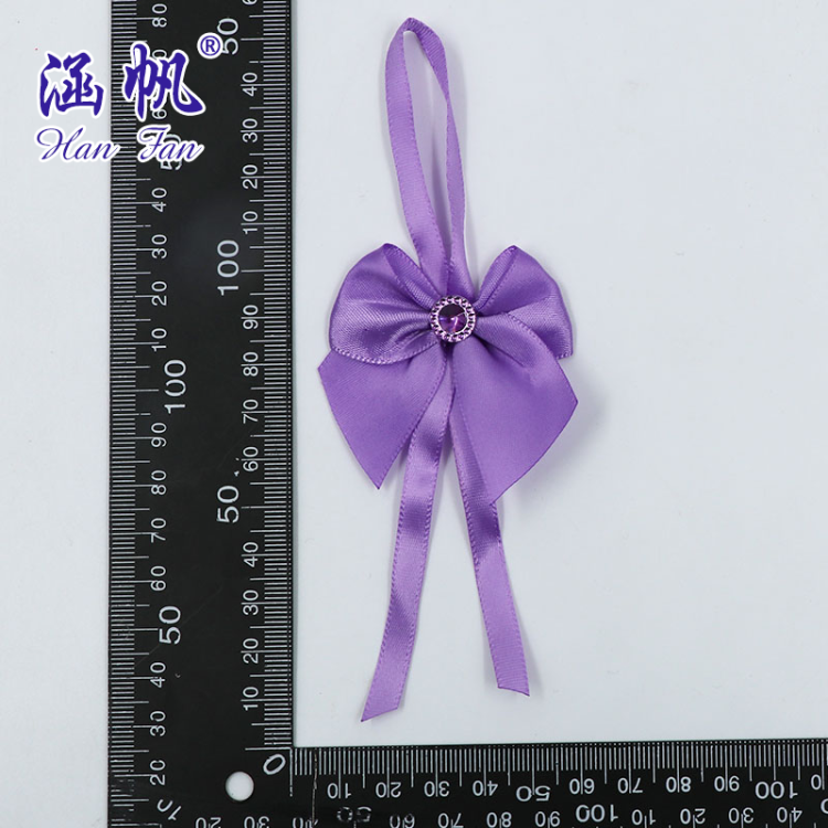 Wholesale of color handcrafted diamond-encrusted bow wedding clothing gift boxes, ribbon hair accessories and decorative accessories in stock Application Scenario