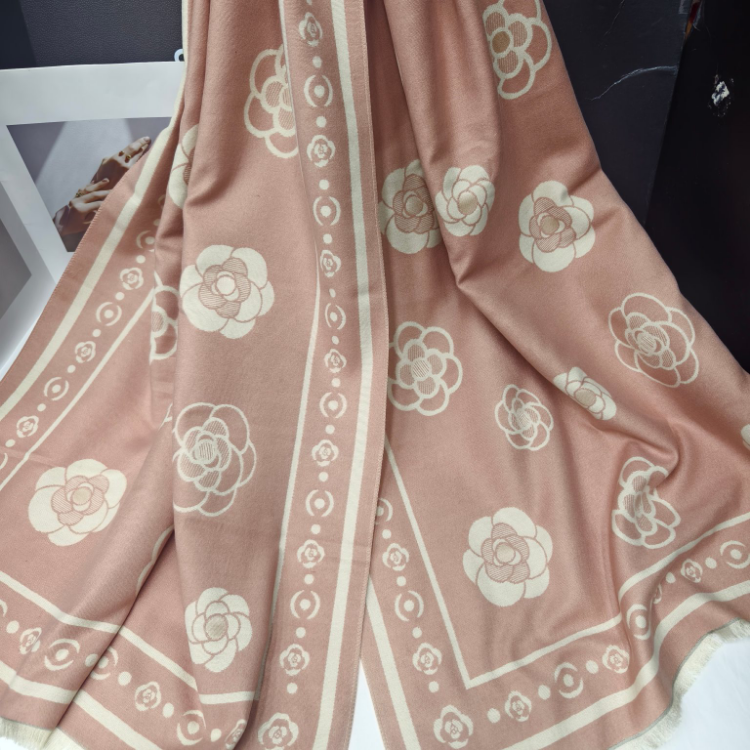Export scarf wholesale e-commerce live-streaming supply chain high-speed camellia supply
