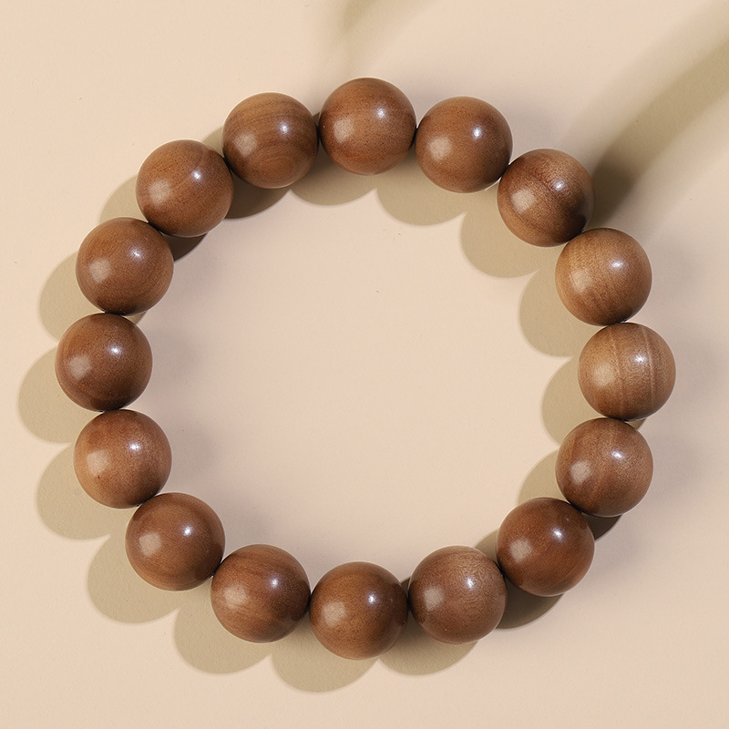 Old Mountain Sandalwood black meat sink water play bracelet, Mysore Old Mountain Sandalwood rosine and round bead bracelet necklace Application Scenario