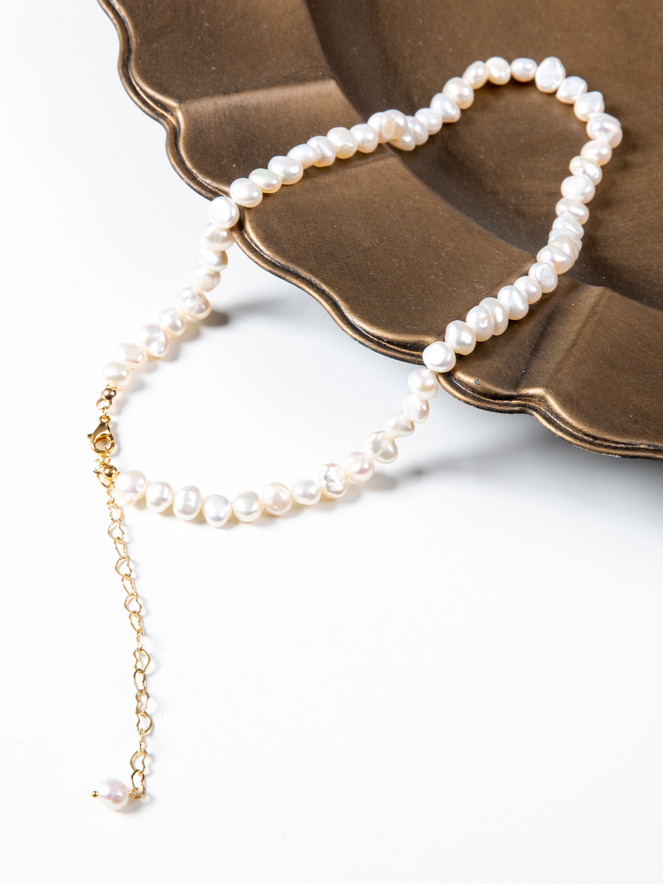 Yunyi Shijia Freshwater Pearl Necklace, Irregular natural pearl collarbone chain, Pearl necklace, personalized jewelry layer-wearing factory direct sales Specification image