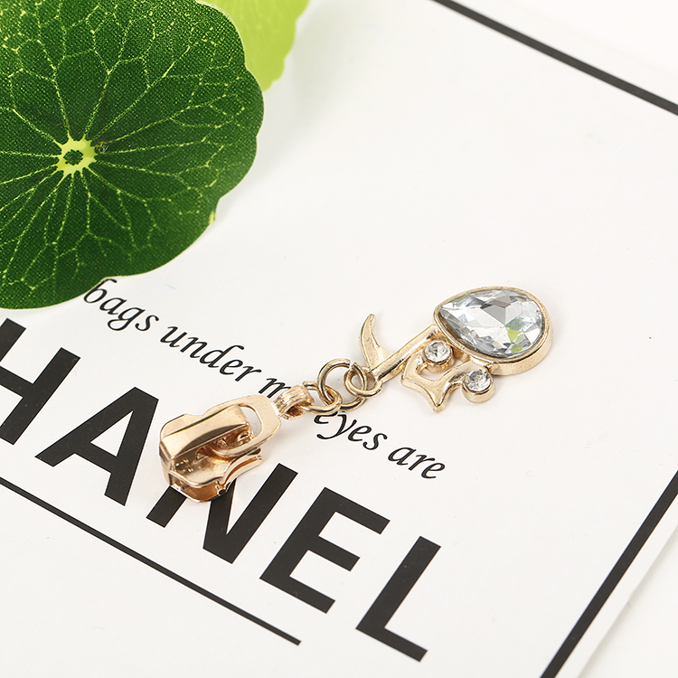 金属拉头拉片 服装箱包装饰用拉头 电镀点钻拉头