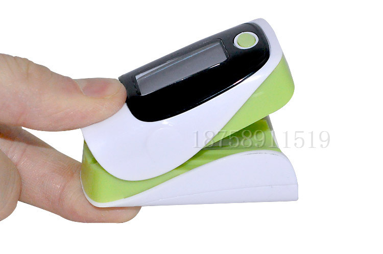 Blood oxygen meter, finger pulse oximeter, finger pulse oximeter, blood oxygen saturation monitor, finger pulse oximeter, heart rate monitor Application Scenario