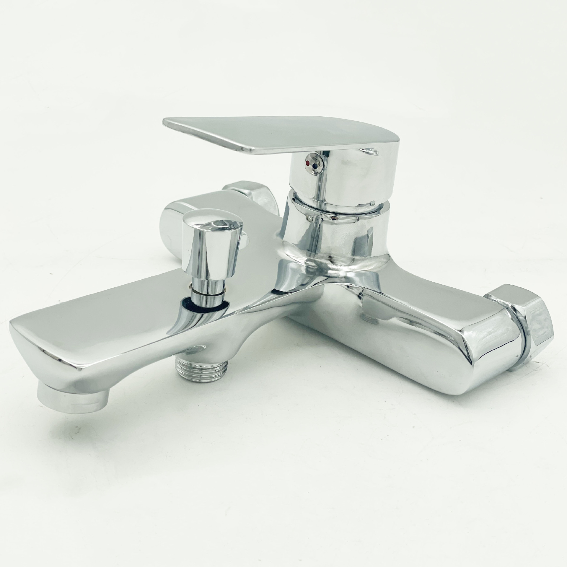 外贸跨境锌合金三联龙头入墙式暗装淋浴龙头浴缸冷热水混水龙头