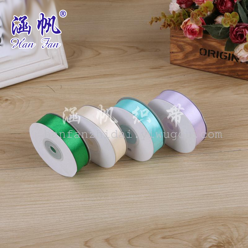 Direct sales from the manufacturer of mixed-color polyester ribbons, wholesale processing and customization of various clothing accessories, butterflies