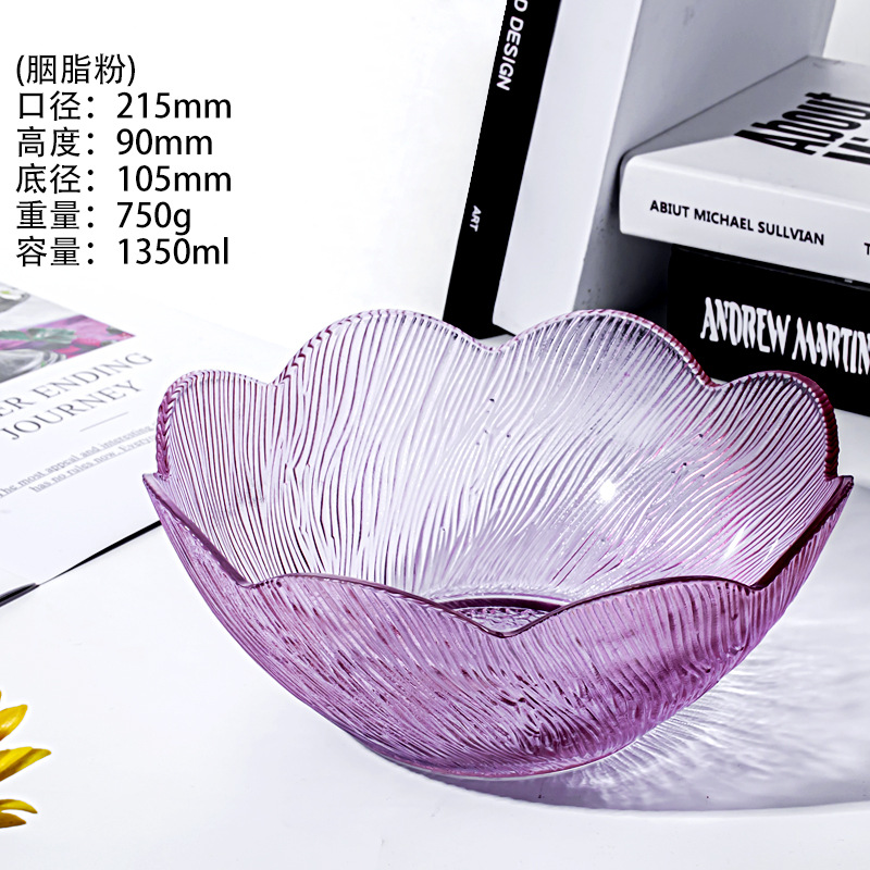 Creative glass bowls, household bowl and plate sets, living room fruit plates, hammer-patterned desserts, vegetable salad bowls, fruit plates wholesale Application Scenario