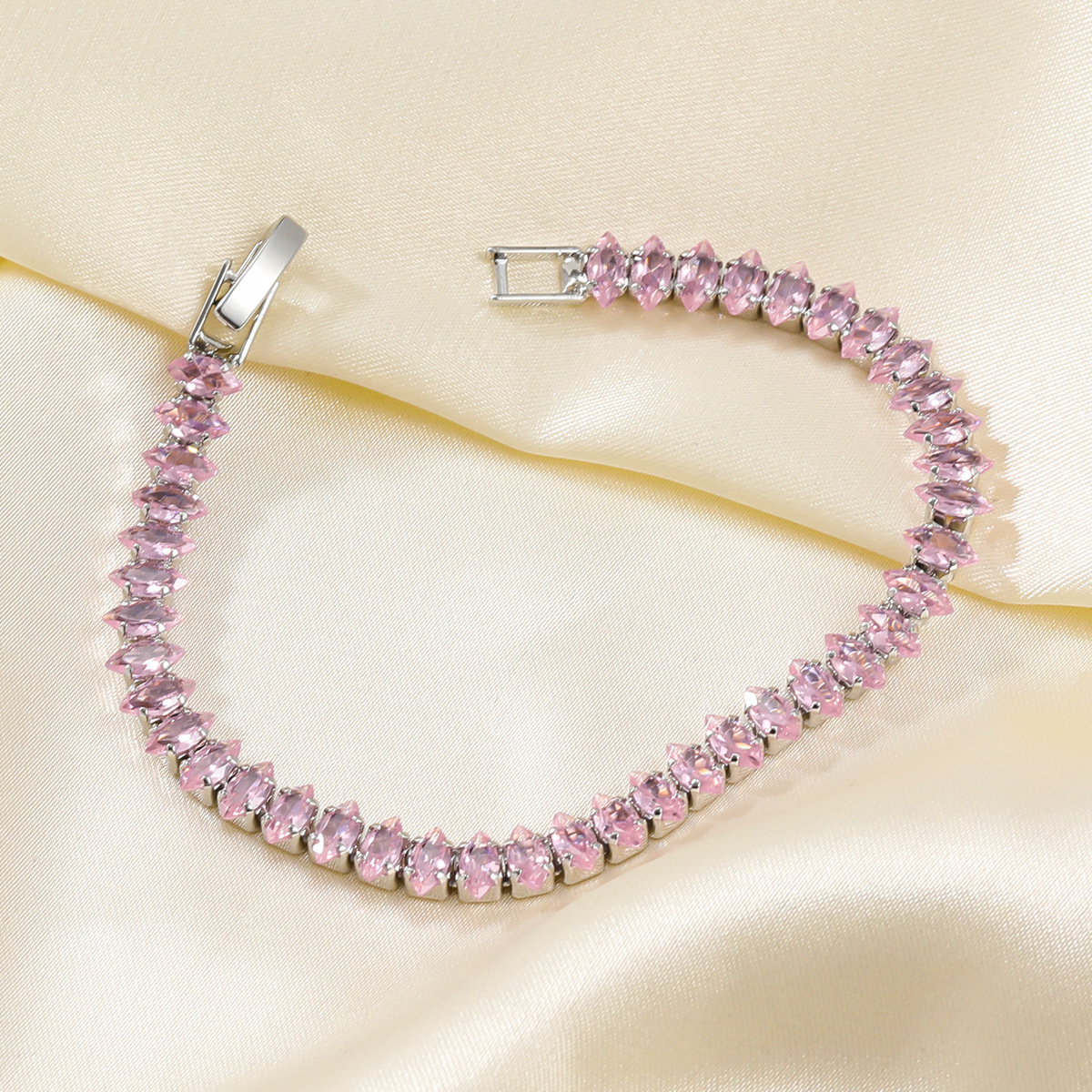马眼铜镶锆石手链少女粉钻满钻欧美嘻哈派对手饰跨境批发bracelet