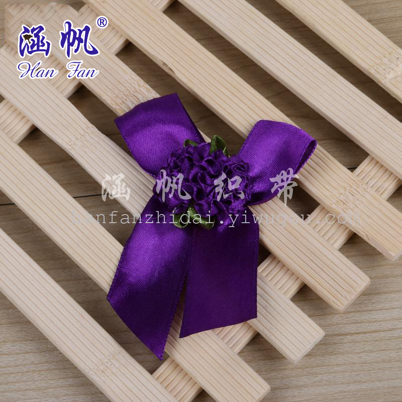 Premium red bow tie accessories, retro tie, fashionable men's collar decoration details Picture