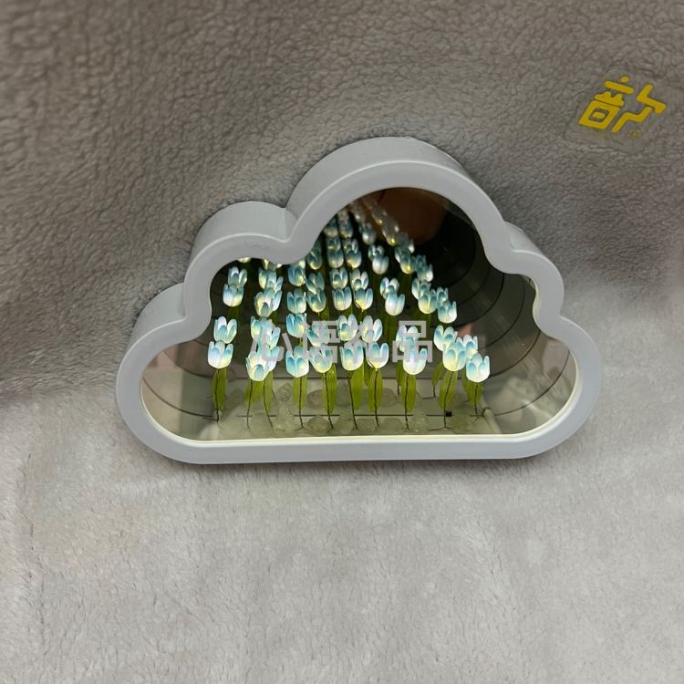 爆款产品，云朵郁金香，小夜灯花房，创意礼品，节日礼物家居装饰