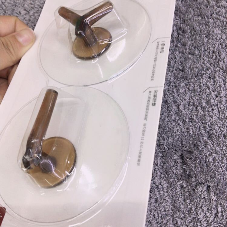 Lightweight luxury hooks without drilling, strong adhesive hooks, load-bearing bathroom and kitchen keys, seamless nails for sticking clothes Item Picture