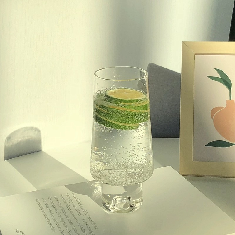 玻璃杯实物图