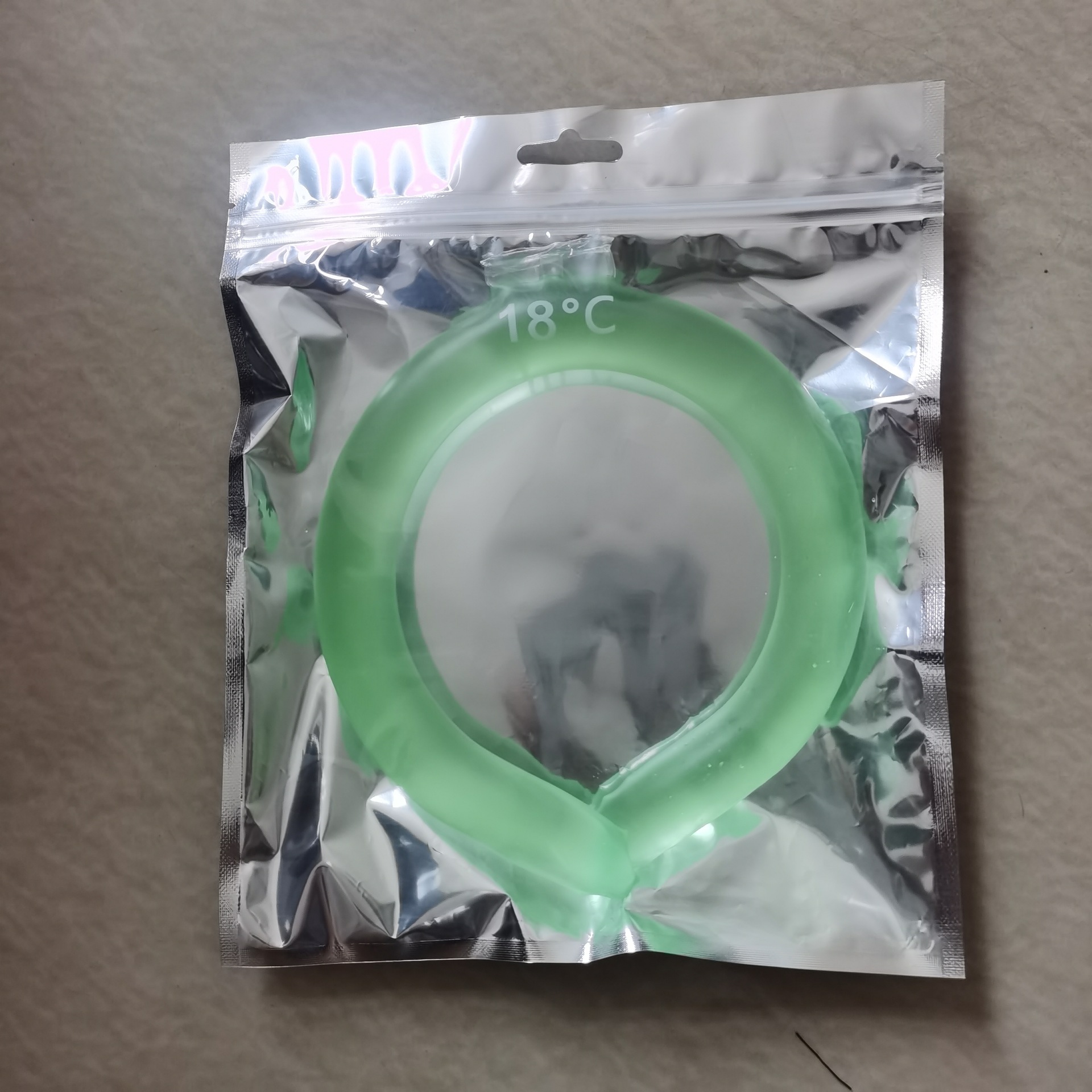 Summer ice neck scarf, ice pillow, neck ice pad, neck hanging ice ring, cool patch, cool cooling ice collar Item Picture