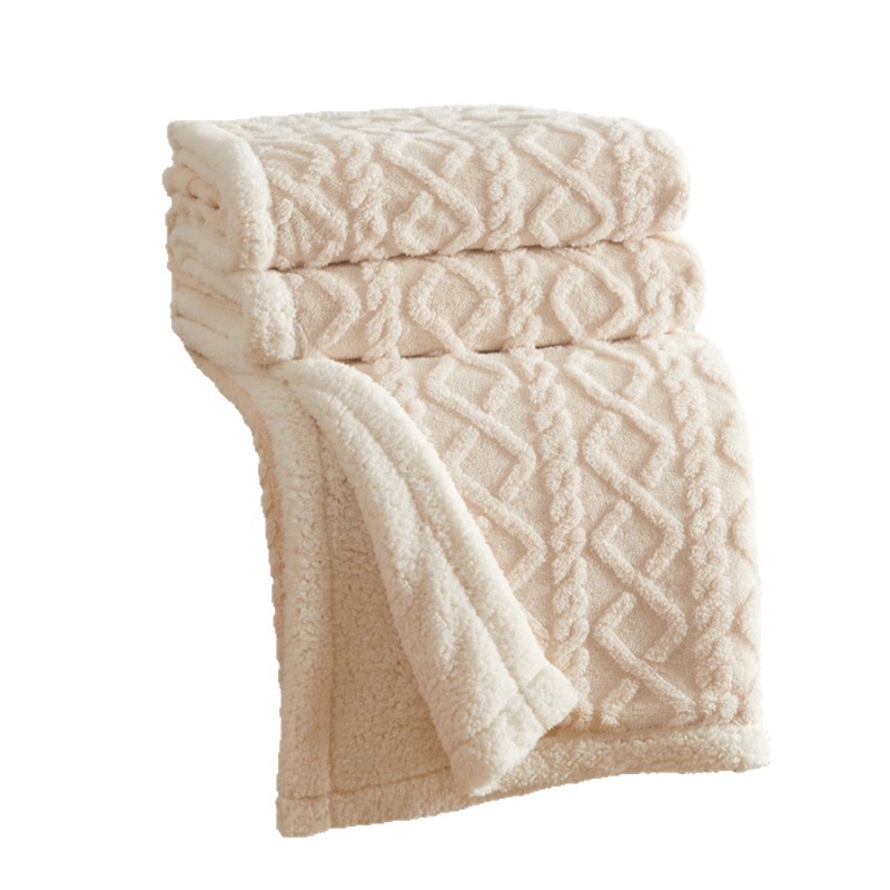 Cross-border fleece and thickened Taffy fleece sheepskin fleece flanged blanket, blanket for midday rest, store anniversary gift blanket Application Scenario