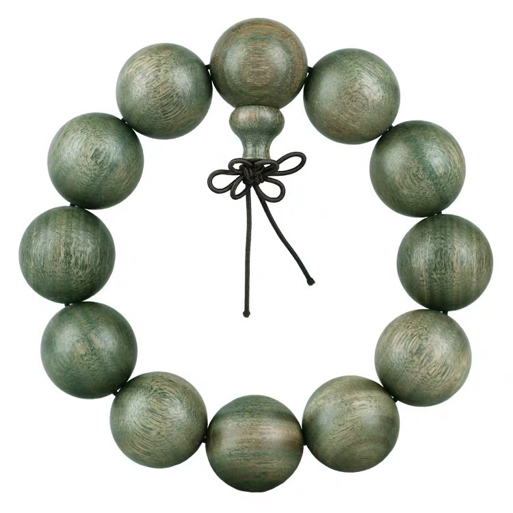Natural green sandalwood Buddhist prayer beads bracelet for men, 1.8CM and 1.5CM Buddhist prayer beads bracelet accessories on promotion Application Scenario