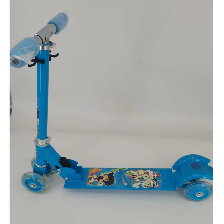 Scooters for boys and girls aged 2 to 7, one-button folding, meter-high, liftable, flashing, no installation required Item Picture