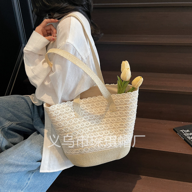 Women's summer new straw woven bag, straw hat set, two-piece set, lace large capacity tote bag, single-shoulder beach bag, beach hat, seaside vacation, outdoor travel, straw hat, lace trim, lace bag details Picture