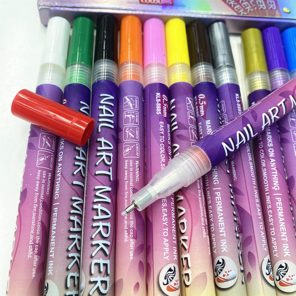 Cross-border 12-color nail art graffiti and painting set, multi-color nail art pieces, painting, high-gloss markers, drawstring pens wholesale Specification drawing