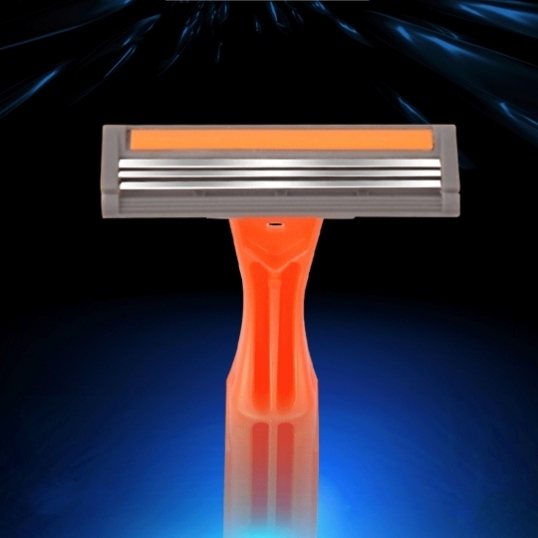 Best-selling disposable razors, portable shavers, multi-blade facial scrapers and hotel supplies in foreign trade Item Picture