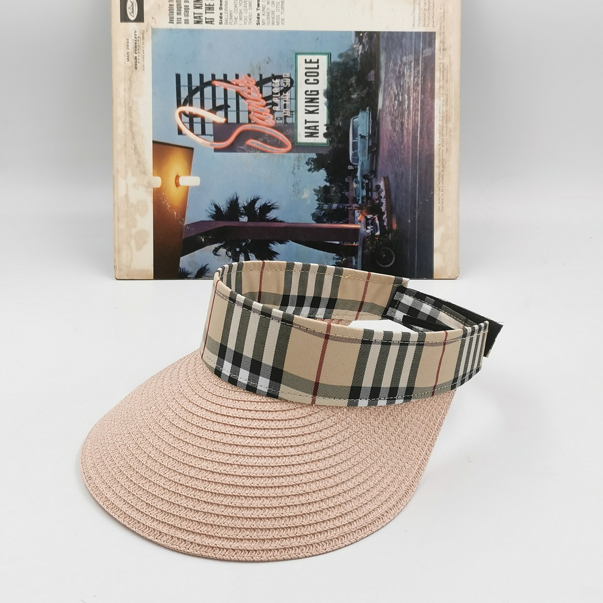 Checkered decorated open-top summer and autumn sun hats, trendy sun protection hats, Korean version open-top manufacturer for sale details Picture