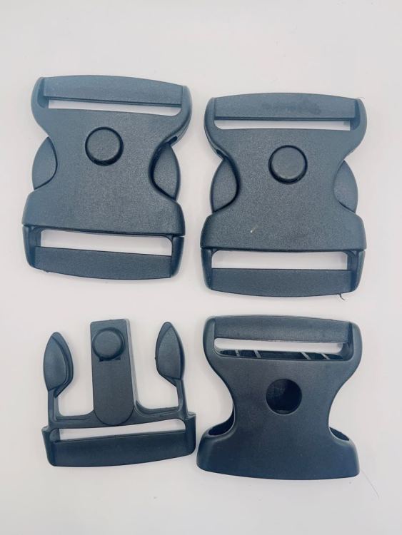 插扣/塑料链条/手工包锁扣/卡扣/腰带扣塑料产品图