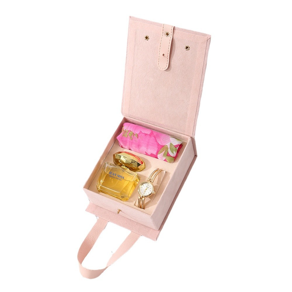 Creative hand-held ladies' souvenir set, silk scarf, perfume, watch, high-end gift set, best friend's birthday present Application Scenario