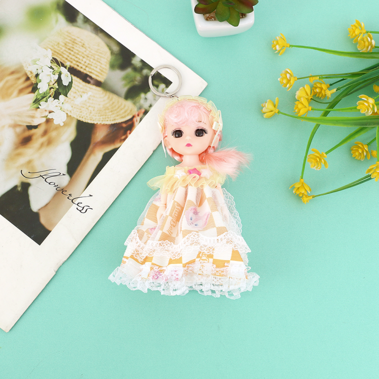 New cross-border Barbie keychain cartoon joint activity little girl key chain figurine Women's bag pendant