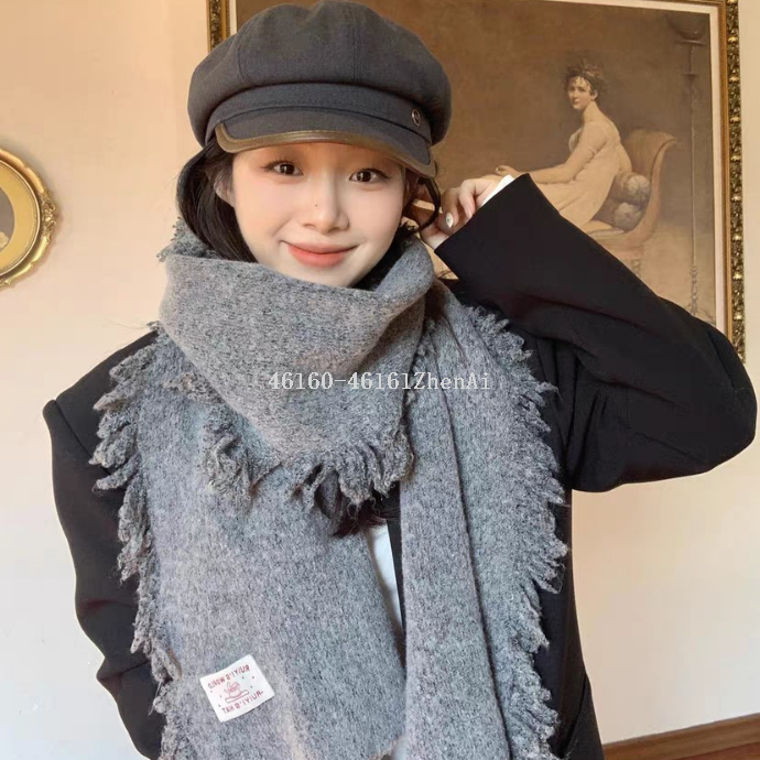 New in-stock cross-border wholesale e-commerce live-streaming supply chain dynamic tassel caterpillar long scarves are available Specification image
