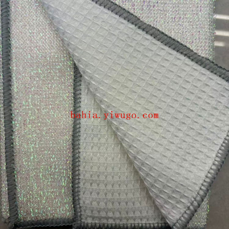 Double-layer composite color silk grid cloth, small square cloth, dishwashing cloth, pot scrubbing cloth, cleaning and stain-removing scouring pad Application Scenario