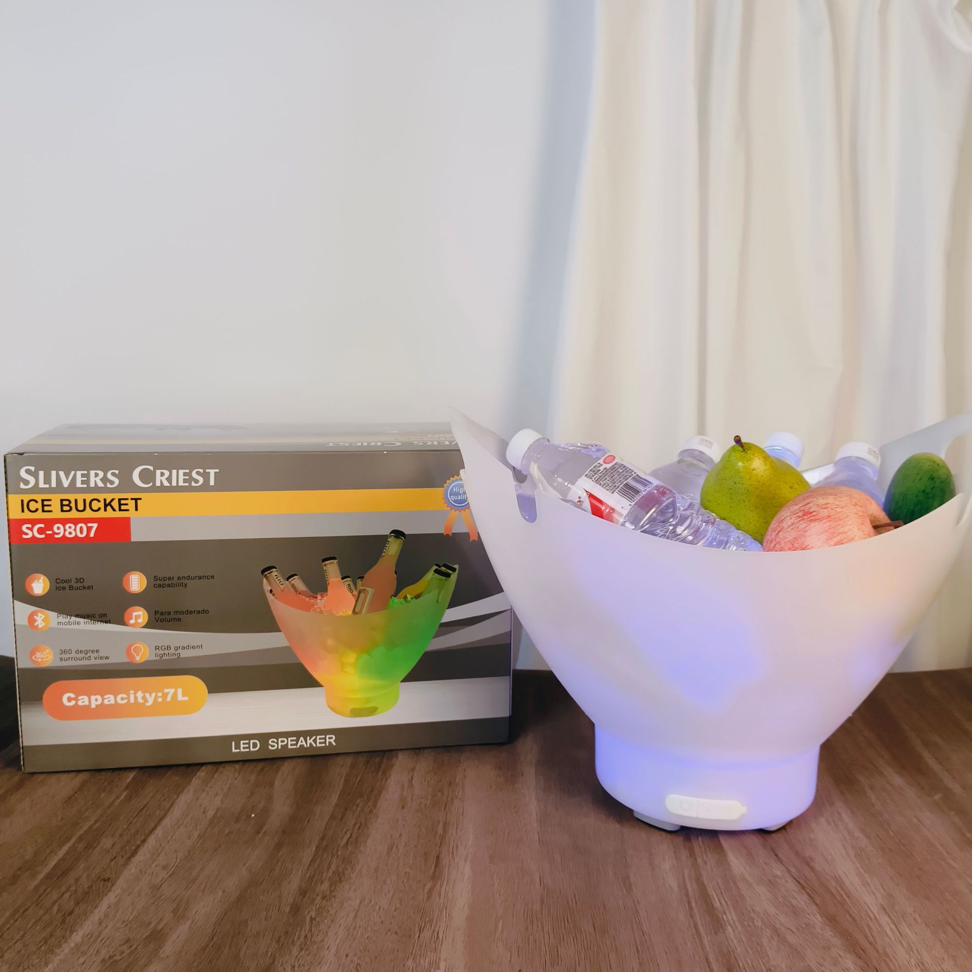 保温箱户外产品图