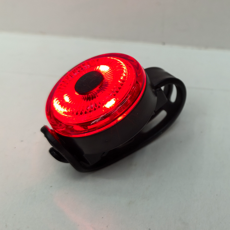 V-255 Headlight set, USB charging, bicycle headlight and taillight set, mountain bike headlight warning and taillight Item Picture