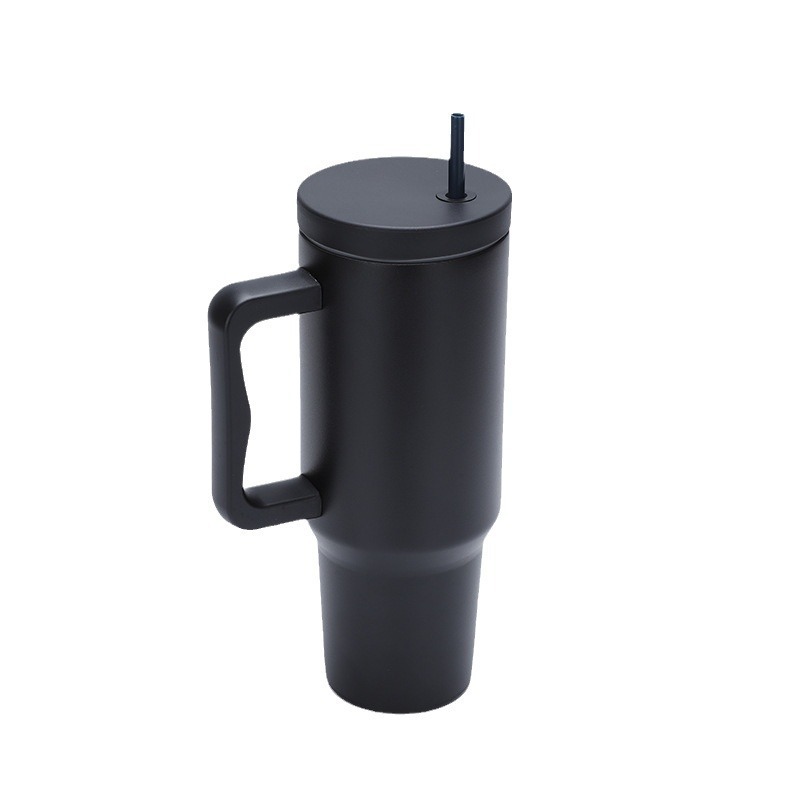Cross-border 40oz large-capacity car cup, 304 stainless steel insulated cup, new car straw ice cup handle cup Application Scenario