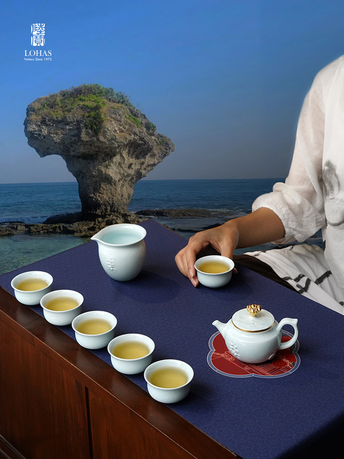 Lu Bao Ceramic New Year Tea Set Gift Box Set, purple clay pottery coat, for leaders, elders, and clients to brew tea together with the tide details Picture