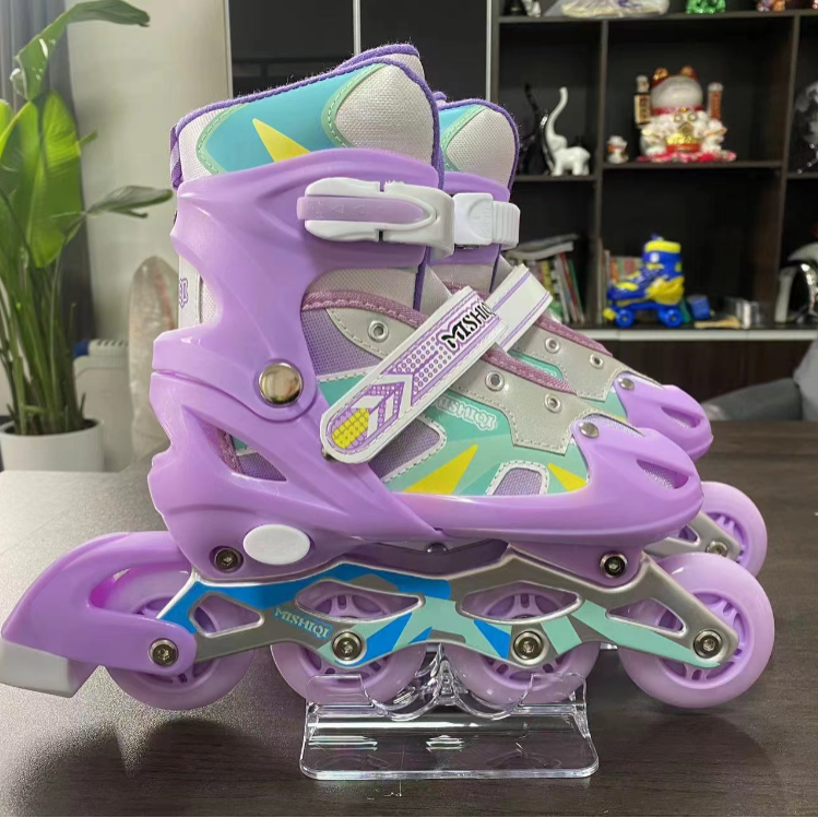 Factory direct sales of single-flash adjustable roller skates for both boys and girls, complete sets of adult roller skates in stock Specification image