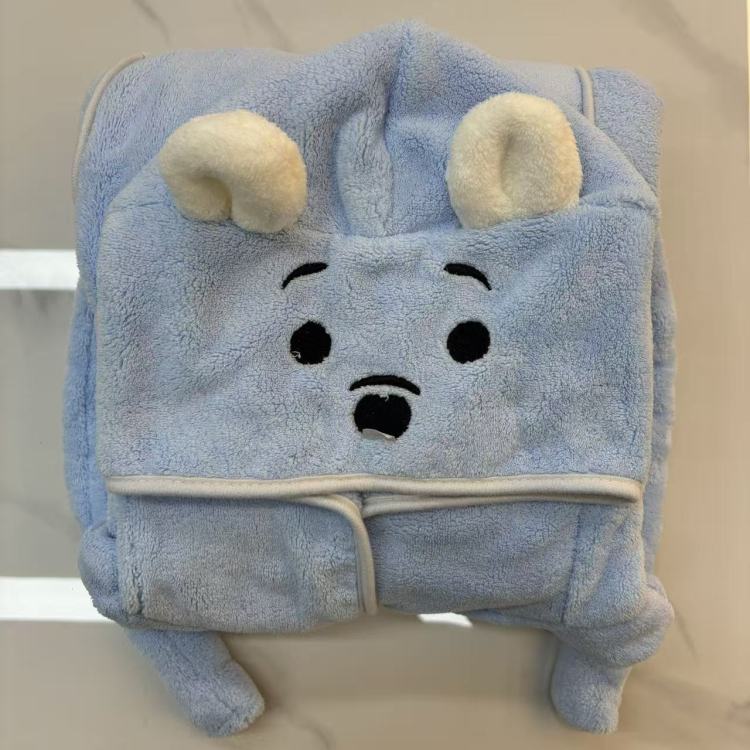 Children's autumn and winter bathrobes, warm bathrobes for children, boys and girls with buttons, cartoon bear hats Specification image