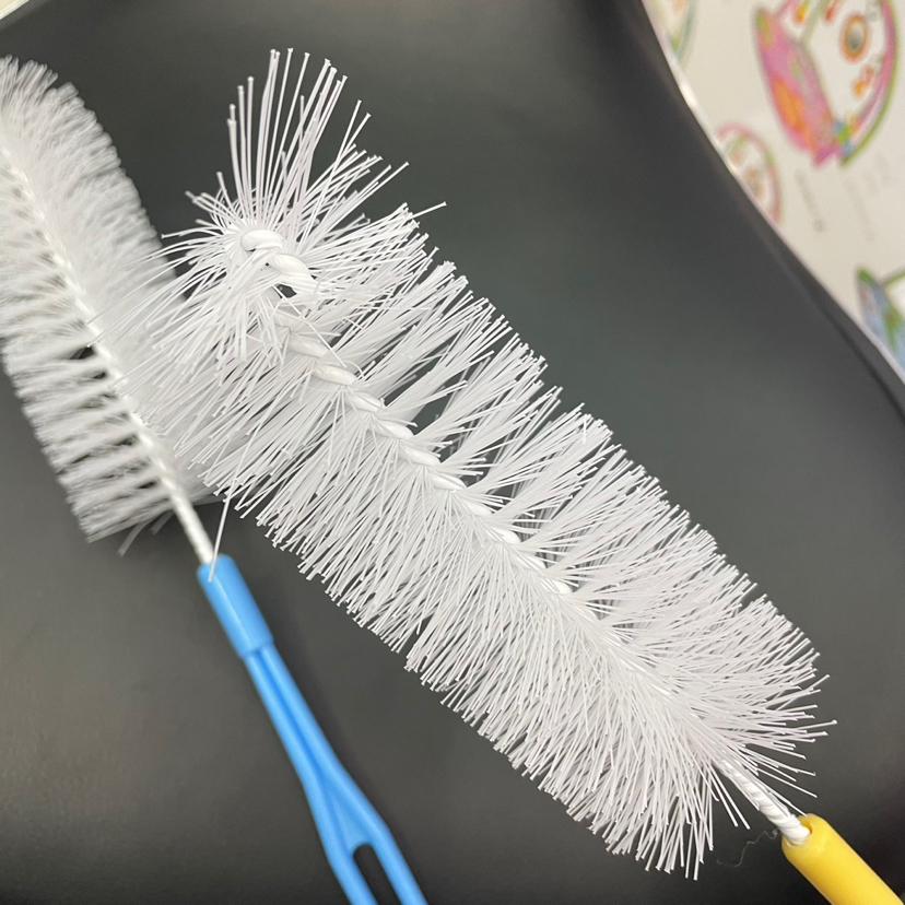 Baby bottle cleaning brush, plastic pp bristle brush, mother and baby care products, baby bottle brush, brush holder