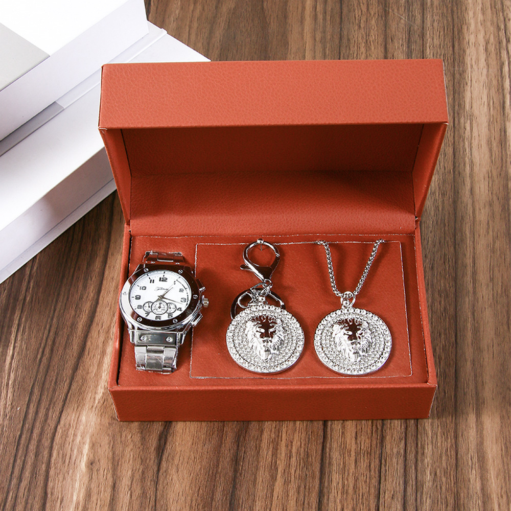 Father's Day gift set: New watch, necklace, keychain, three-piece set, a light luxury gift box for business men details Picture