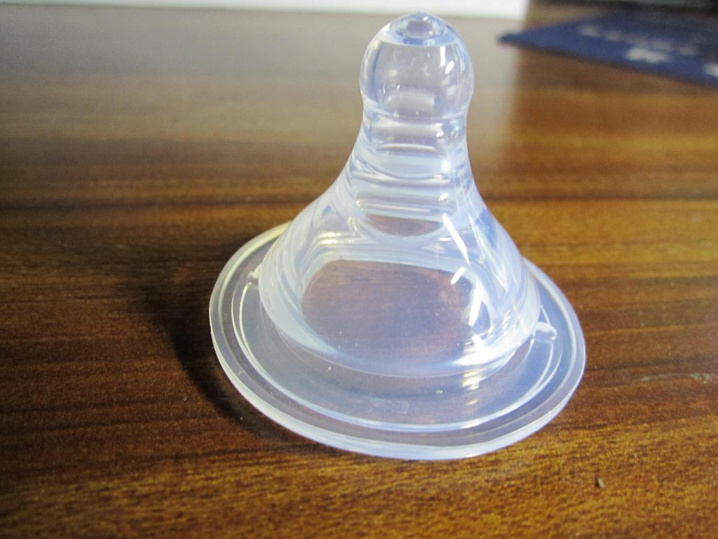 液态硅胶奶嘴，母乳实感奶嘴