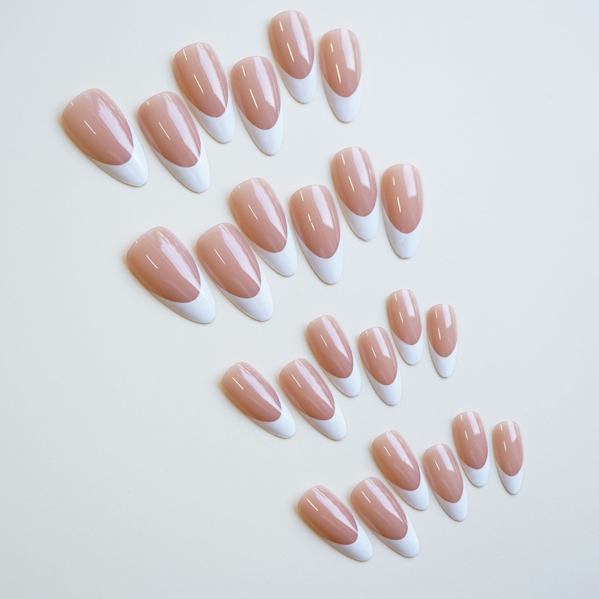 WM-40杏仁法式假指甲片跨境穿戴甲甲片美甲贴片24片成品甲片批发细节图