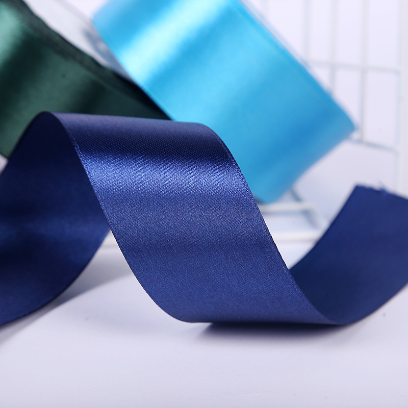 4CM polyester webbing, diy handmade rose decoration, ribbon, satin ribbon, cake gift packaging, decorative satin ribbon Application Scenario