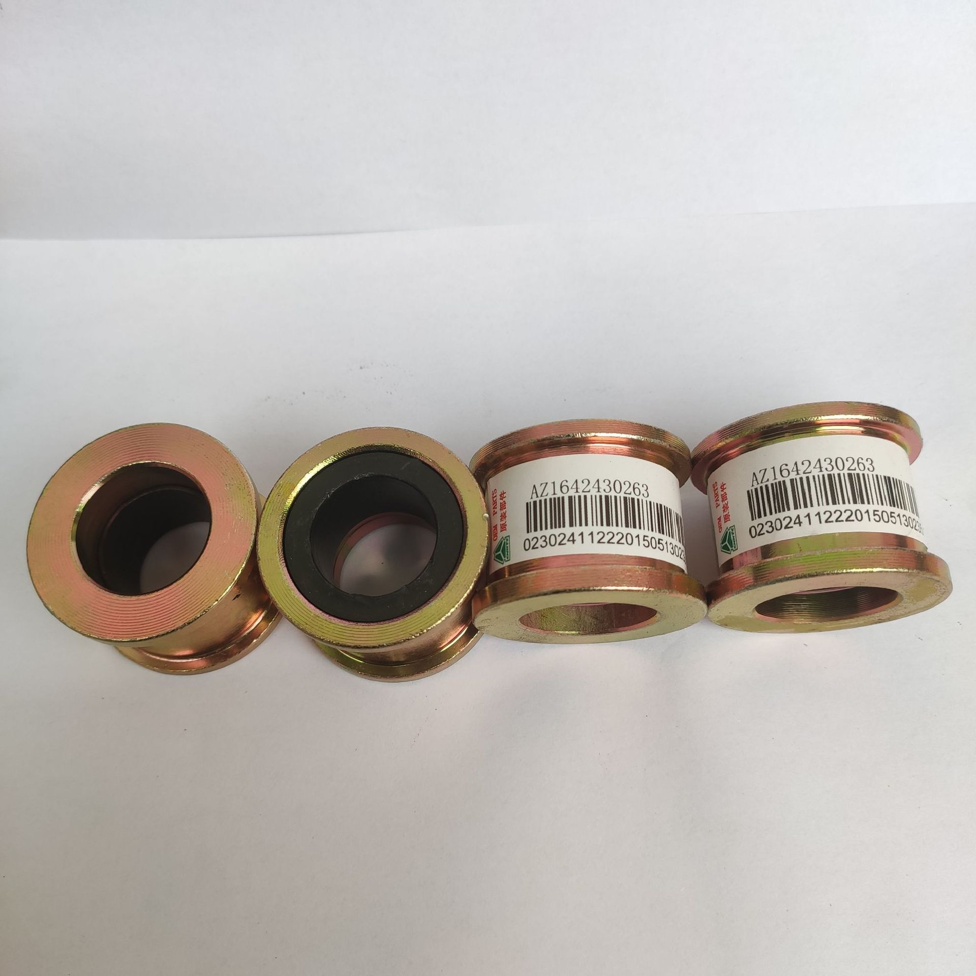 We produce and wholesale Haowo cab flip rubber sleeves AZ1642430263 for auto parts details Picture