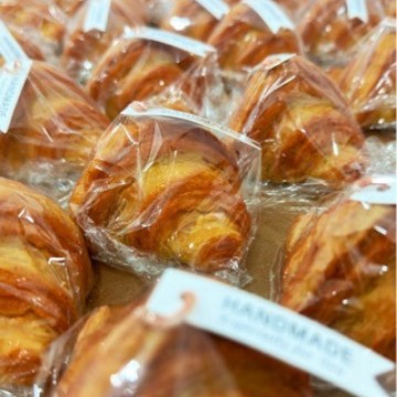 可颂牛角包仿真创意造型香薰蜡烛伴手礼生日礼物新品跨境