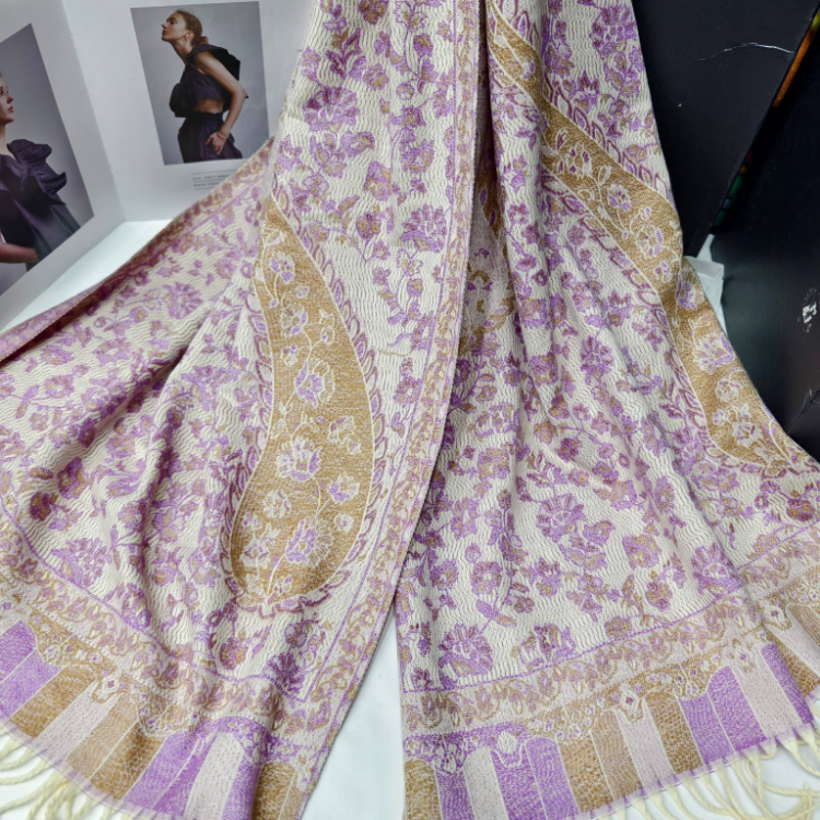 Wholesale of export scarves, e-commerce live streaming supply chain, new retro jacquard series, cashew flower Specification image