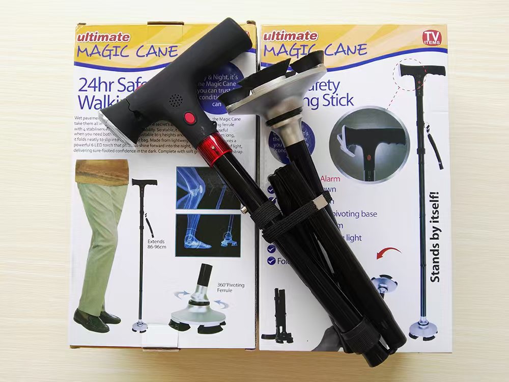 Foldable walking stick, English packaging, LED light alarm function, aluminum alloy four-legged trekking stick full figure