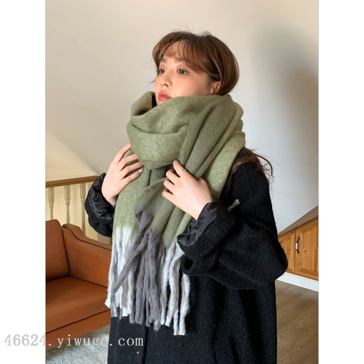Cross-border scarf wholesale e-commerce live-streaming supply chain, cotton candy series left and right double-layered thick whiskers Item Picture