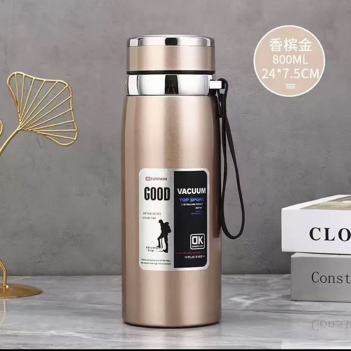 316 stainless steel outdoor vehicle-mounted portable large-capacity insulated cup with handle rope, large-capacity business office water cup Application Scenario