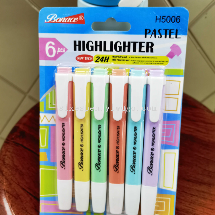 Dianshi Wholesale Colored Highlighter set: Red single-color stationery highlighter Application Scenario
