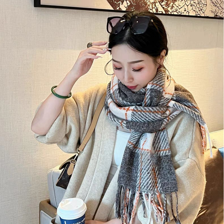 Wholesale e-commerce live-streaming supply chain for new cross-border export square twill cross-border scarves Specification image
