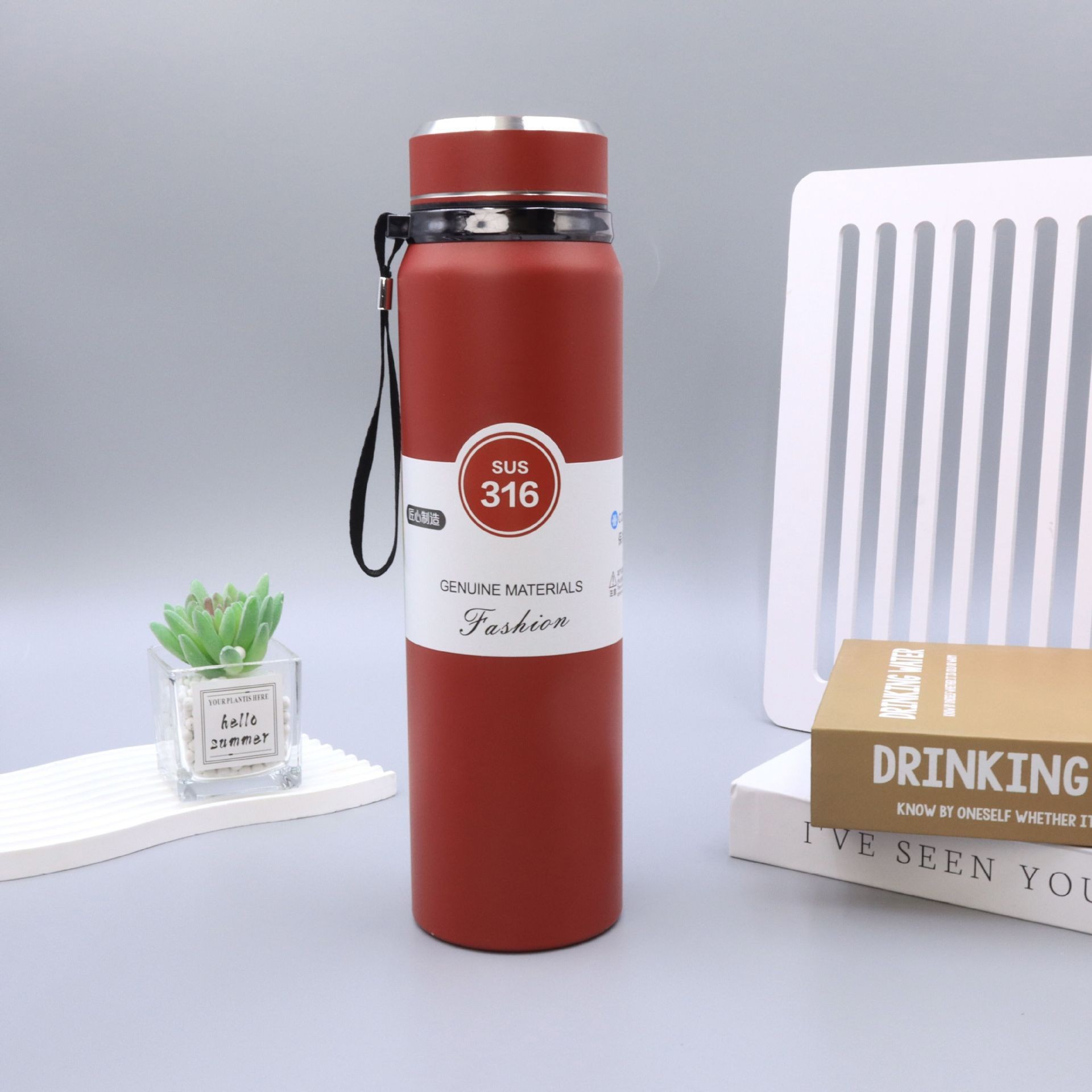 Factory direct sales of large-capacity 316 stainless steel sun insulated flasks, men's and women's gift water cups, outdoor insulated cups, customized Item Picture