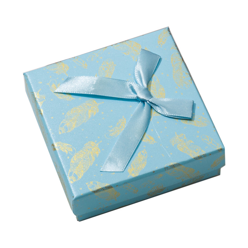 Square top and bottom cover paper box, watch box, bow bracelet box, jewelry storage and display box, wholesale jewelry box Application Scenario