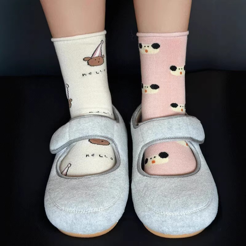 Korean soft and fluffy rolled-up socks for women, spring and summer style, fully printed cartoon, cute boneless pile socks, versatile mid-calf socks for outerwear Specification image